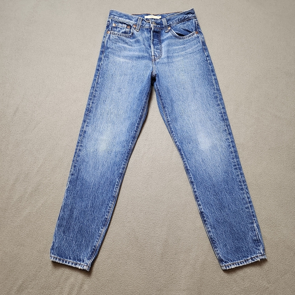Levi’s Wedgie jeans Blue Jeans Sz 26 100% Cotton